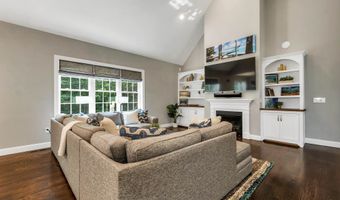 3 Victoria Rdg, Amherst, NH 03031
