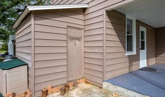 120 W 2ND St, Alburtis, PA 18011