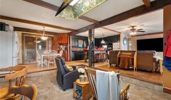 839 14th St, Barling, AR 72923