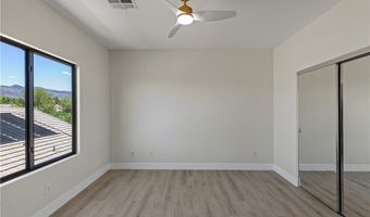 17 Winding Rd, Henderson, NV 89052