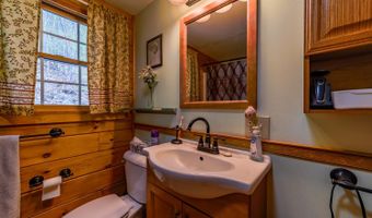 1461 Summer St, Bristol, NH 03222
