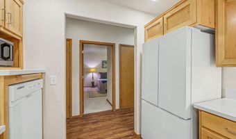 818 Pavilion Pl, Ashland, OR 97520