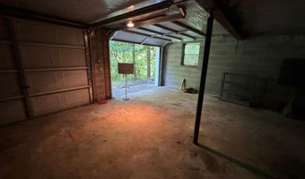 104 TAHOE Dr, Bassett, VA 24055