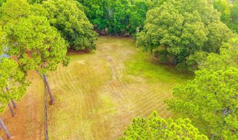 670 Red Fox Rd, Camden, SC 29020