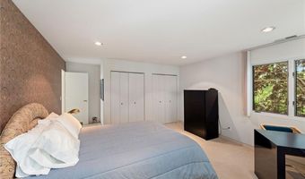 125 Woodruff Ave, Narragansett, RI 02882
