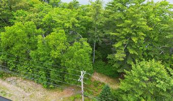 915 Augusta Rd, Belgrade, ME 04917