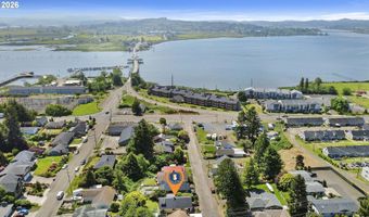 1814 4th St, Astoria, OR 97103