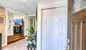 138 Jenckes Hill Rd, Lincoln, RI 02865