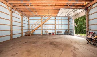 6365 Hayfield Ln, Almont, MI 48003