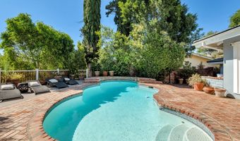 4423 Portico Pl, Encino, CA 91316