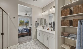 178 S NAPLES Ln, Casa Grande, AZ 85122