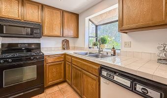 5720 Skyview Way F, Agoura Hills, CA 91301