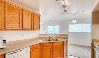 5723 N Gibralter Way 301, Aurora, CO 80019