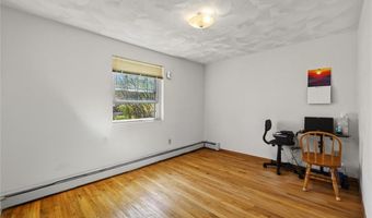 569 Smithfield Rd 24, North Providence, RI 02904