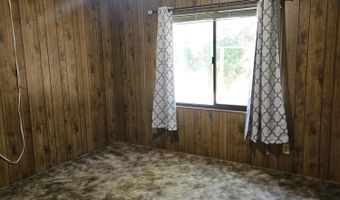 17705 Coyote Ln, Anderson, CA 96007