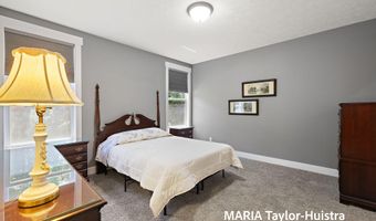 7400 Watermark Dr, Allendale, MI 49401