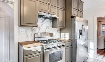 159 Storer Ave, Akron, OH 44302