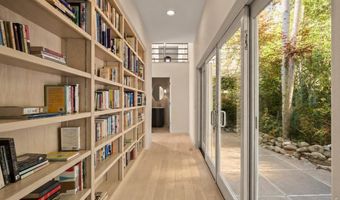 1060 5th St, Boulder, CO 80302