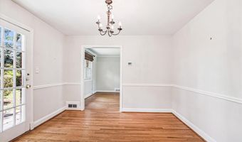 6200 VERNE St, Bethesda, MD 20817