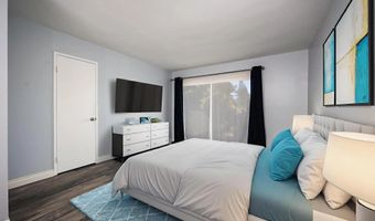 5700 Baltimore Dr 215, La Mesa, CA 91942