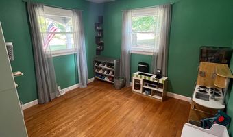 89 Woodlawn Dr, Batesville, IN 47006
