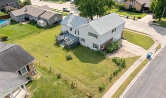 2516 Westminister Dr, Saint Charles, MO 63301