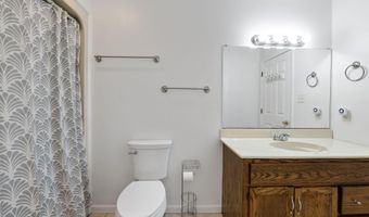 506 Cherry Hill Dr, Abingdon, VA 24210