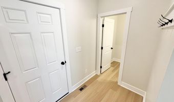 8344 Kettle Oak Dr SE, Alto, MI 49302