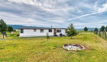 7 Garrett Ln, Cascade, ID 83611