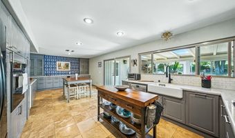 10494 Meadow Glen Way E, Escondido, CA 92026