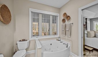 43 Smokemont Dr, Arden, NC 28704