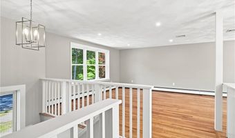 132 Grand View Rd, East Greenwich, RI 02818