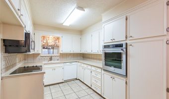 4334 Caprock Rd, Abilene, TX 79606