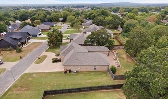 1505 Springdale Dr, Alma, AR 72921