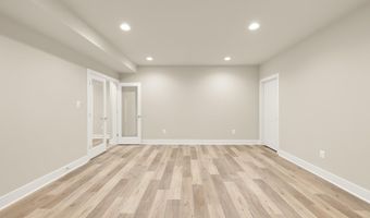 8613 MELWOOD Rd, Bethesda, MD 20817
