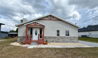 208 CENTER St, Auburndale, FL 33823