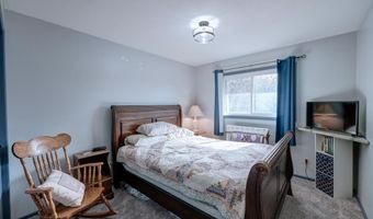 30117 Shady Oak Dr, Arkansas City, KS 67005