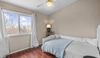 1696 Reserve Ct, Ann Arbor, MI 48103