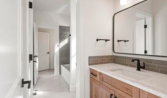 1424 Burt Ave, Berthoud, CO 80513