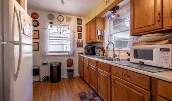 508 E Circle Dr E, Cody, WY 82414