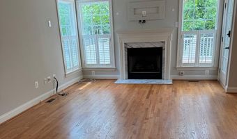 19913 NAPLES LAKES Ter, Ashburn, VA 20147