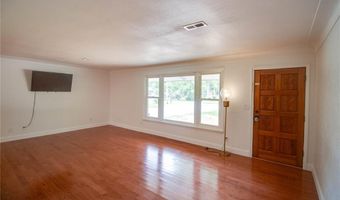 9024 Oakridge Dr, Alton, IL 62002