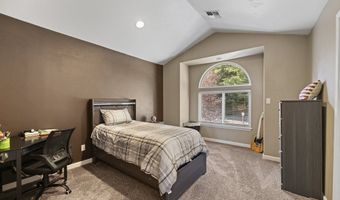 997 KRISTA Ln, Brookings, OR 97415