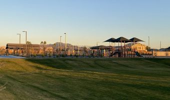 1151 E PEACH TREE Dr, Chandler, AZ 85249