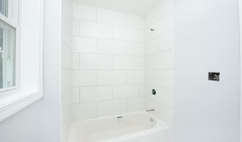 70 Northfield Dr, Bridgeport, CT 06606