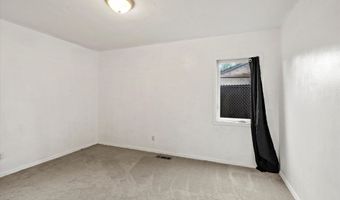 1510 E 40th Ct, Anchorage, AK 99508