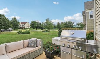 1195 Mark Ct, Antioch, IL 60002