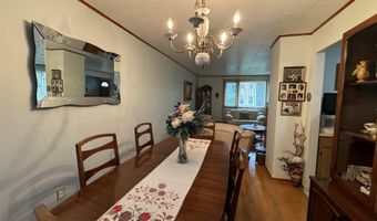 35 E 26TH St, Bayonne, NJ 07002