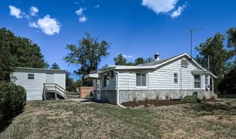 52 Riveredge Rd, Bayonne, NJ 07035