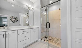 821 GREENWICH Dr, Ambler, PA 19002